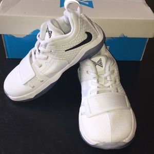 Nike shoes. Size 9C